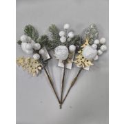 Декоративная новогодняя ветка с белыми ягодами и дерев.елочкой