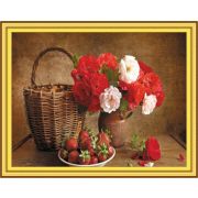 Алмазная мозаика 40x50 «Букет и клубника»