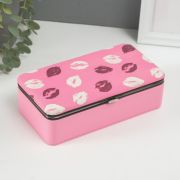 Шкатулка кожзам для украшений «Поцелуи» розовая 10х18х6 см