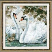Набор для вышивания *Риолис* 1726 «Белые лебеди» 25*25 см, мулине