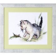 Набор для вышивания К-0803 PANNA «Котенок с кузнечиком» 34*25 см